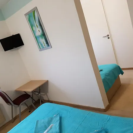 Hotel Lyon Est *